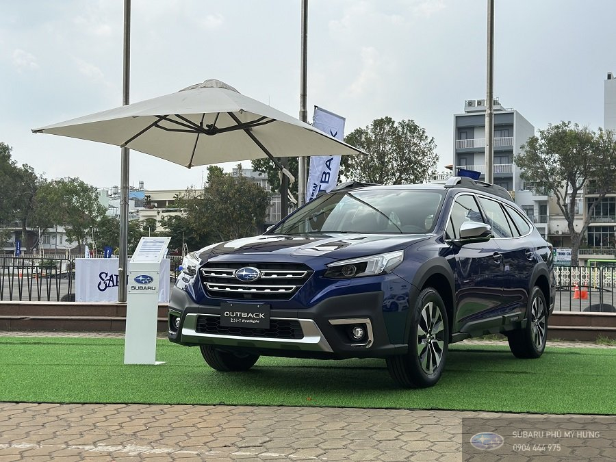 Showroom Subaru