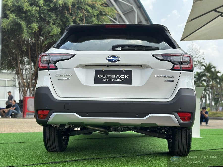 Showroom Subaru