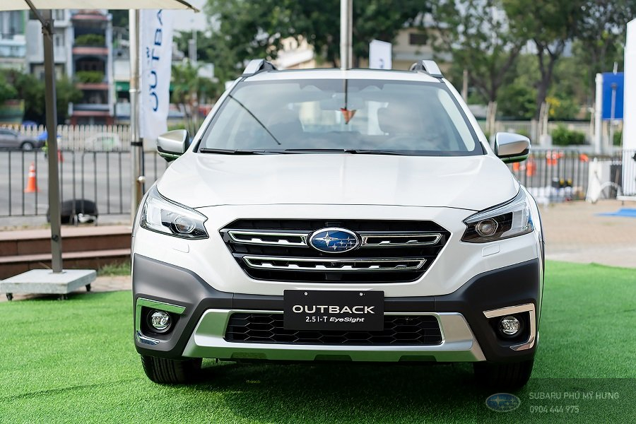 Showroom Subaru