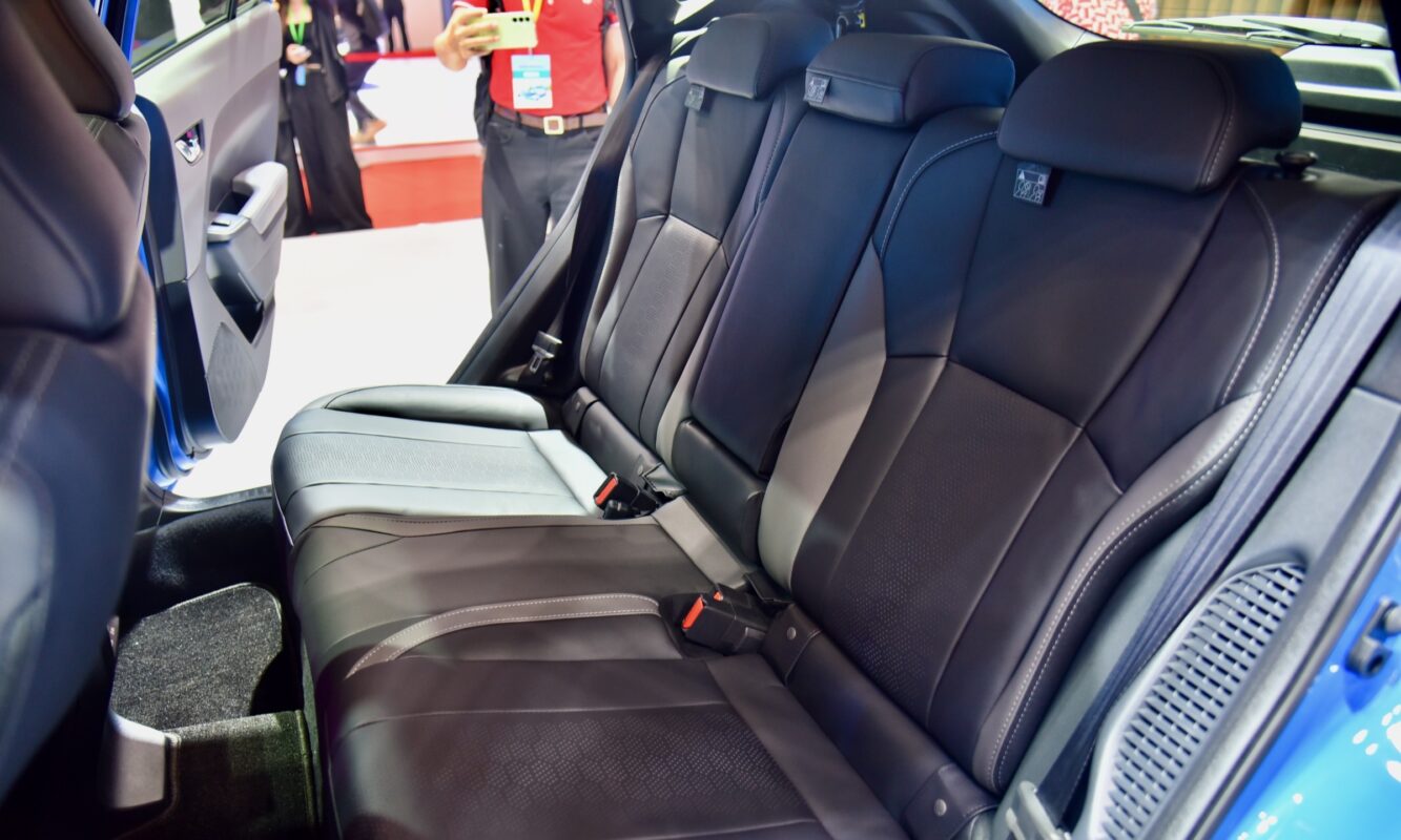 Showroom Subaru